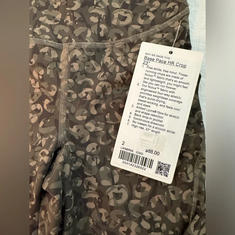 Lululemon Base Pace High Rise Crop  Incognito Camo Multi Color Nulux Fabric - Picture 4 of 12